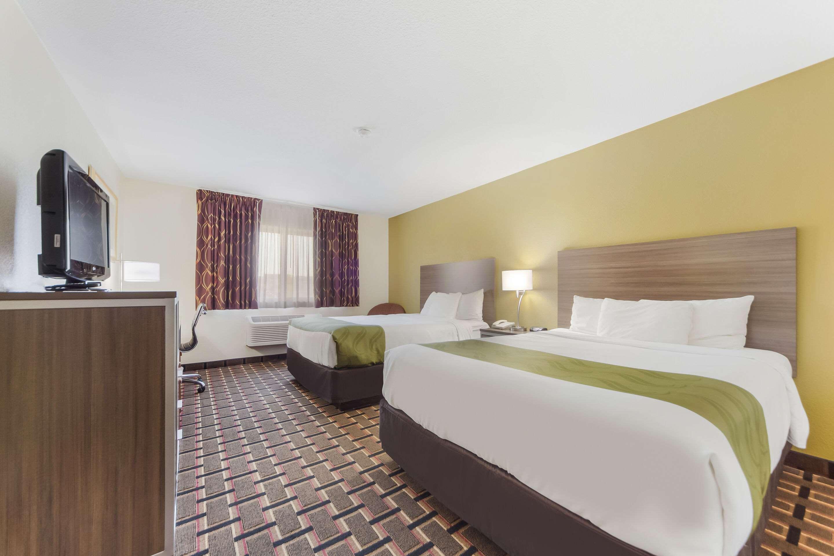 Quality Inn Lincoln Cornhusker Exterior photo