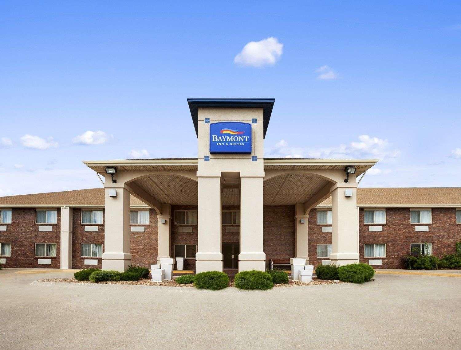 Quality Inn Lincoln Cornhusker Exterior photo