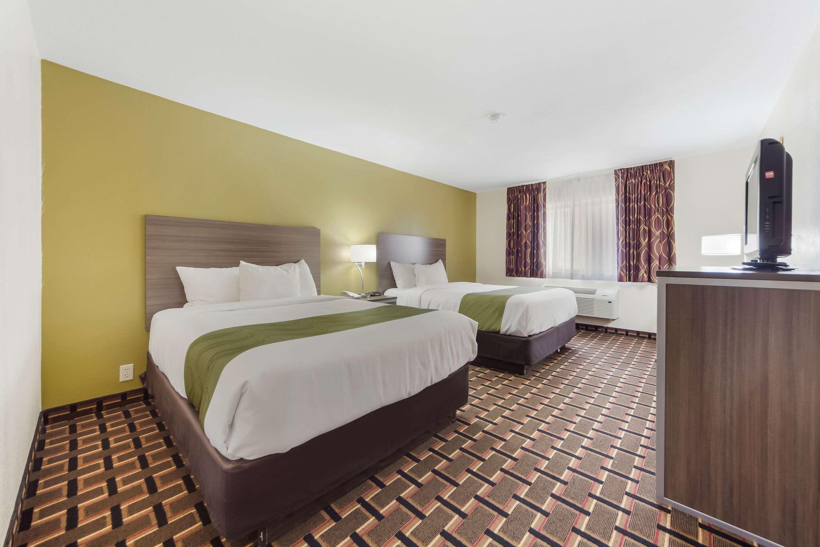Quality Inn Lincoln Cornhusker Exterior photo